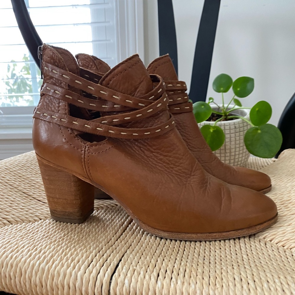 Frye boots - super cute!